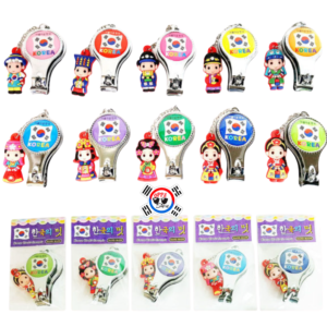 Cortauñas con Figura de Traje Tradicional Coreano